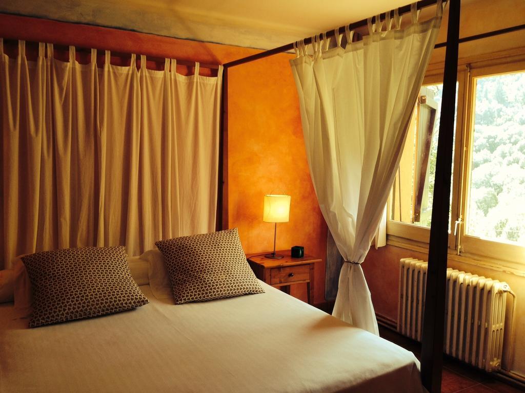 Hostal L'Ou De Reig Montseny Luaran gambar