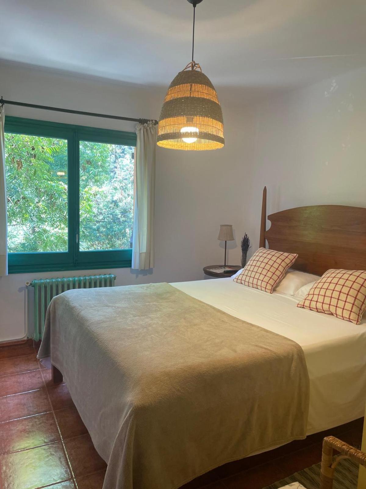 Hostal L'Ou De Reig Montseny Luaran gambar