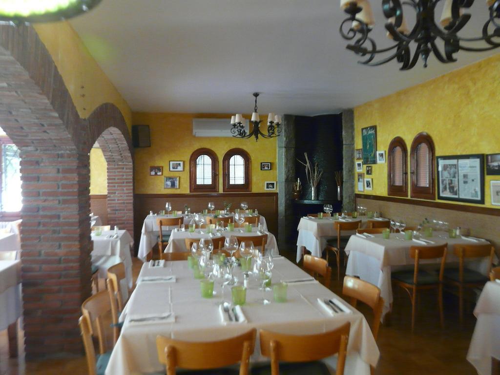 Hostal L'Ou De Reig Montseny Luaran gambar