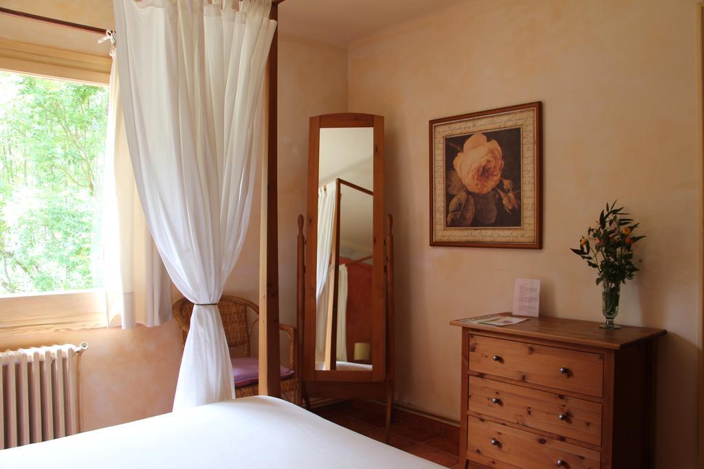 Hostal L'Ou De Reig Montseny Luaran gambar